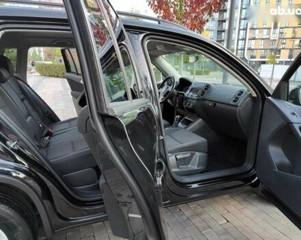 Фольксваген Тігуан, об'ємом двигуна 2 л та пробігом 133 тис. км за 10990 $, фото 27 на Automoto.ua