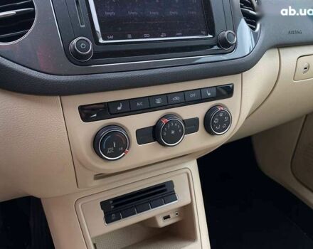 Фольксваген Тигуан, объемом двигателя 2 л и пробегом 193 тыс. км за 11300 $, фото 14 на Automoto.ua