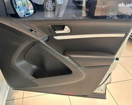 Фольксваген Тігуан, об'ємом двигуна 2 л та пробігом 152 тис. км за 17500 $, фото 23 на Automoto.ua