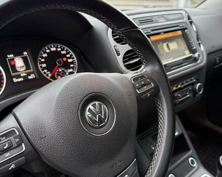 Фольксваген Тігуан, об'ємом двигуна 2 л та пробігом 171 тис. км за 16800 $, фото 16 на Automoto.ua