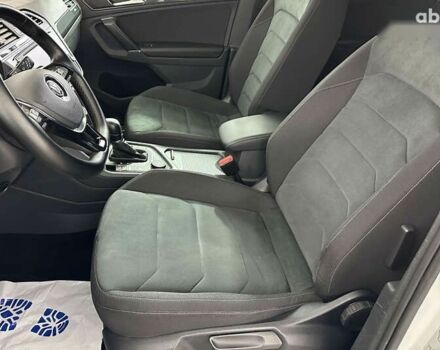 Фольксваген Тігуан, об'ємом двигуна 2 л та пробігом 178 тис. км за 24950 $, фото 8 на Automoto.ua