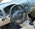 Фольксваген Тигуан, объемом двигателя 2 л и пробегом 170 тыс. км за 11000 $, фото 12 на Automoto.ua
