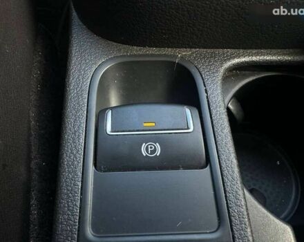 Фольксваген Тигуан, объемом двигателя 2 л и пробегом 108 тыс. км за 15490 $, фото 24 на Automoto.ua
