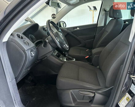 Фольксваген Тигуан, объемом двигателя 2 л и пробегом 123 тыс. км за 12000 $, фото 8 на Automoto.ua