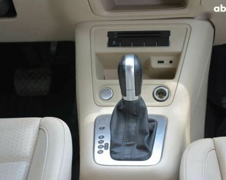 Фольксваген Тигуан, объемом двигателя 2 л и пробегом 170 тыс. км за 11000 $, фото 16 на Automoto.ua