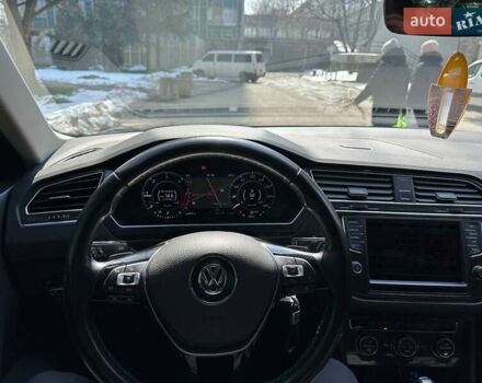 Фольксваген Тигуан, объемом двигателя 1.97 л и пробегом 205 тыс. км за 25500 $, фото 8 на Automoto.ua