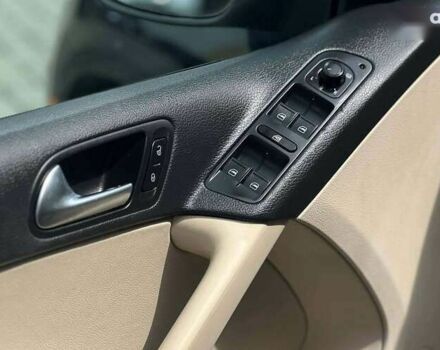 Фольксваген Тигуан, объемом двигателя 2 л и пробегом 129 тыс. км за 14000 $, фото 8 на Automoto.ua