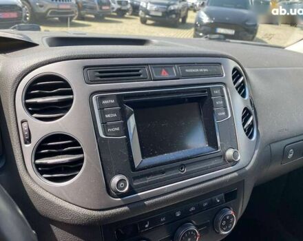 Фольксваген Тигуан, объемом двигателя 2 л и пробегом 99 тыс. км за 12300 $, фото 13 на Automoto.ua