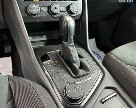 Фольксваген Тігуан, об'ємом двигуна 2 л та пробігом 178 тис. км за 24950 $, фото 18 на Automoto.ua