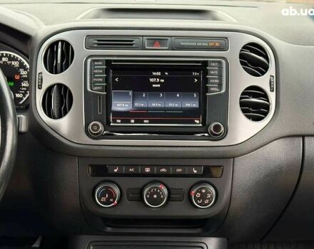 Фольксваген Тігуан, об'ємом двигуна 2 л та пробігом 125 тис. км за 13500 $, фото 26 на Automoto.ua