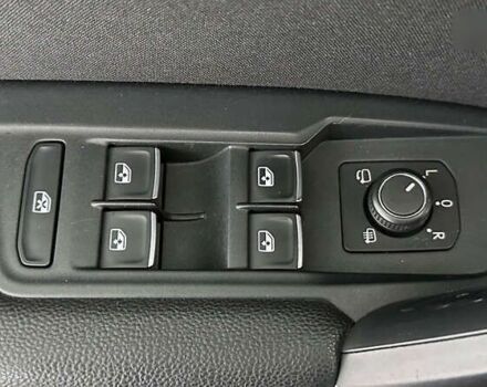 Фольксваген Тігуан, об'ємом двигуна 2 л та пробігом 178 тис. км за 24950 $, фото 22 на Automoto.ua