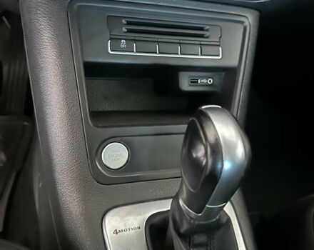 Фольксваген Тигуан, объемом двигателя 2 л и пробегом 123 тыс. км за 12000 $, фото 10 на Automoto.ua