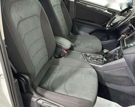 Фольксваген Тігуан, об'ємом двигуна 2 л та пробігом 178 тис. км за 24950 $, фото 8 на Automoto.ua