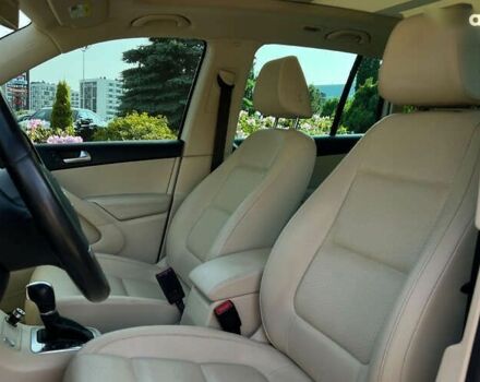 Фольксваген Тигуан, объемом двигателя 2 л и пробегом 125 тыс. км за 15900 $, фото 13 на Automoto.ua