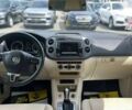 Фольксваген Тигуан, объемом двигателя 2 л и пробегом 129 тыс. км за 14000 $, фото 16 на Automoto.ua