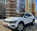 Фольксваген Тигуан, объемом двигателя 1.98 л и пробегом 309 тыс. км за 25000 $, фото 12 на Automoto.ua