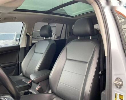 Фольксваген Тігуан, об'ємом двигуна 2 л та пробігом 188 тис. км за 16100 $, фото 18 на Automoto.ua