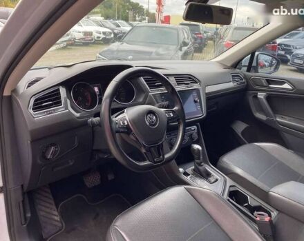 Фольксваген Тігуан, об'ємом двигуна 2 л та пробігом 188 тис. км за 16100 $, фото 9 на Automoto.ua