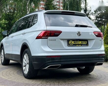 Фольксваген Тигуан, объемом двигателя 2 л и пробегом 172 тыс. км за 17700 $, фото 4 на Automoto.ua
