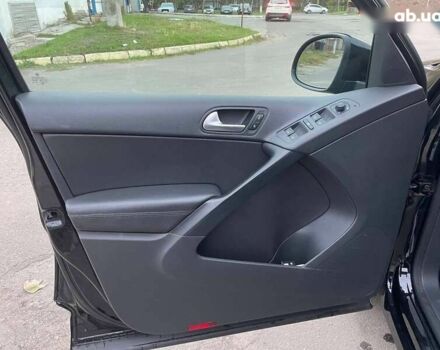 Фольксваген Тігуан, об'ємом двигуна 2 л та пробігом 150 тис. км за 13499 $, фото 12 на Automoto.ua