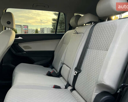 Фольксваген Тігуан, об'ємом двигуна 2 л та пробігом 172 тис. км за 16650 $, фото 11 на Automoto.ua