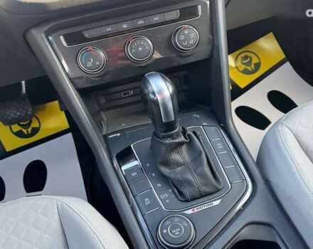 Фольксваген Тігуан, об'ємом двигуна 2 л та пробігом 42 тис. км за 18000 $, фото 16 на Automoto.ua