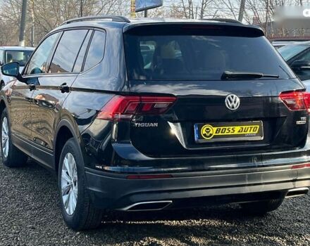 Фольксваген Тигуан, объемом двигателя 2 л и пробегом 42 тыс. км за 18000 $, фото 3 на Automoto.ua