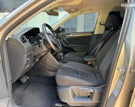 Фольксваген Тігуан, об'ємом двигуна 2 л та пробігом 185 тис. км за 25500 $, фото 23 на Automoto.ua