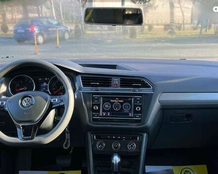 Фольксваген Тигуан, объемом двигателя 2 л и пробегом 201 тыс. км за 15999 $, фото 13 на Automoto.ua