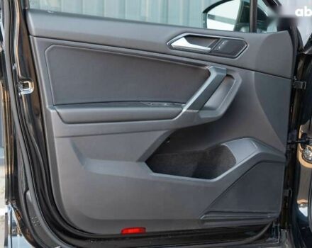 Фольксваген Тигуан, объемом двигателя 2 л и пробегом 200 тыс. км за 17000 $, фото 11 на Automoto.ua