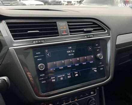 Фольксваген Тігуан, об'ємом двигуна 2 л та пробігом 188 тис. км за 16100 $, фото 14 на Automoto.ua