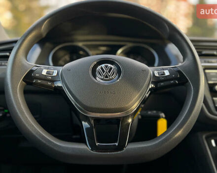 Фольксваген Тігуан, об'ємом двигуна 2 л та пробігом 172 тис. км за 16650 $, фото 19 на Automoto.ua