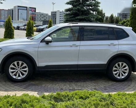 Фольксваген Тигуан, объемом двигателя 2 л и пробегом 111 тыс. км за 17900 $, фото 4 на Automoto.ua