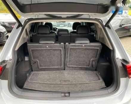 Фольксваген Тігуан, об'ємом двигуна 2 л та пробігом 188 тис. км за 16100 $, фото 25 на Automoto.ua