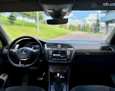 Фольксваген Тігуан, об'ємом двигуна 2 л та пробігом 185 тис. км за 24900 $, фото 26 на Automoto.ua