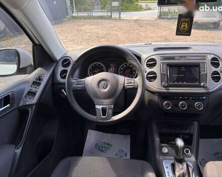 Фольксваген Тигуан, объемом двигателя 2 л и пробегом 134 тыс. км за 12600 $, фото 27 на Automoto.ua