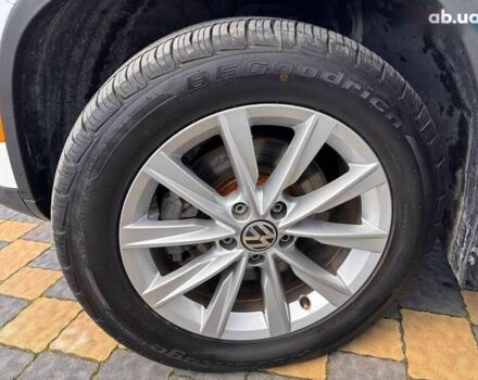 Фольксваген Тигуан, объемом двигателя 2 л и пробегом 134 тыс. км за 12600 $, фото 14 на Automoto.ua