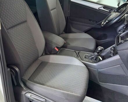 Фольксваген Тігуан, об'ємом двигуна 2 л та пробігом 183 тис. км за 20950 $, фото 12 на Automoto.ua