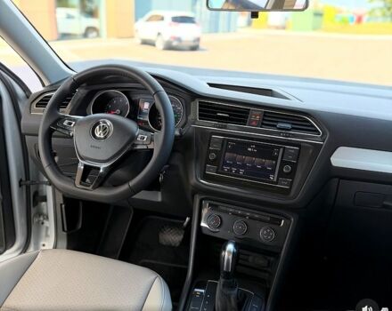 Фольксваген Тигуан, объемом двигателя 2 л и пробегом 243 тыс. км за 14999 $, фото 6 на Automoto.ua