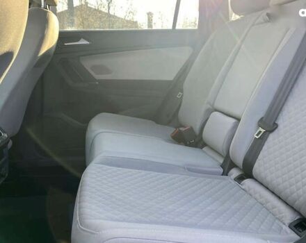 Фольксваген Тігуан, об'ємом двигуна 2 л та пробігом 42 тис. км за 18000 $, фото 12 на Automoto.ua