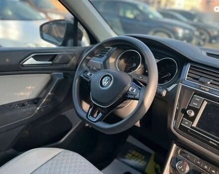 Фольксваген Тігуан, об'ємом двигуна 2 л та пробігом 42 тис. км за 18000 $, фото 22 на Automoto.ua