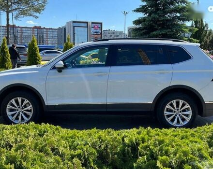 Фольксваген Тигуан, объемом двигателя 2 л и пробегом 123 тыс. км за 20900 $, фото 3 на Automoto.ua