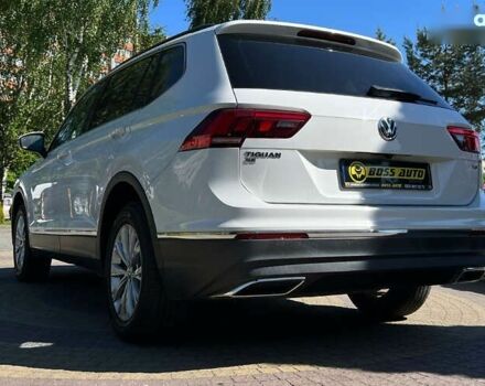 Фольксваген Тигуан, объемом двигателя 2 л и пробегом 123 тыс. км за 20900 $, фото 4 на Automoto.ua