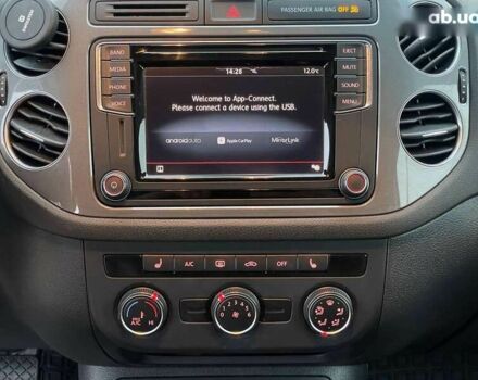 Фольксваген Тігуан, об'ємом двигуна 2 л та пробігом 150 тис. км за 13499 $, фото 23 на Automoto.ua