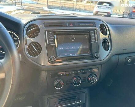 Фольксваген Тигуан, объемом двигателя 2 л и пробегом 199 тыс. км за 13100 $, фото 27 на Automoto.ua