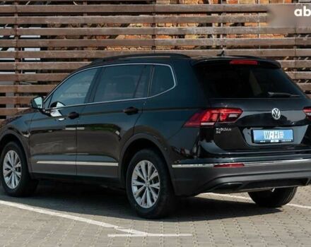 Фольксваген Тигуан, объемом двигателя 2 л и пробегом 200 тыс. км за 17000 $, фото 9 на Automoto.ua