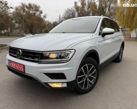 Фольксваген Тигуан, объемом двигателя 2 л и пробегом 72 тыс. км за 19300 $, фото 4 на Automoto.ua