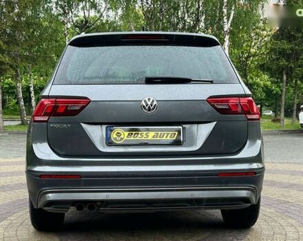Фольксваген Тигуан, объемом двигателя 2 л и пробегом 172 тыс. км за 25650 $, фото 5 на Automoto.ua
