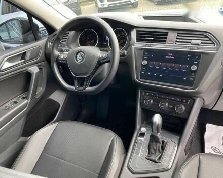 Фольксваген Тигуан, объемом двигателя 2 л и пробегом 212 тыс. км за 15300 $, фото 8 на Automoto.ua