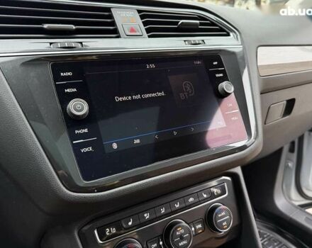 Фольксваген Тигуан, объемом двигателя 2 л и пробегом 72 тыс. км за 19300 $, фото 27 на Automoto.ua